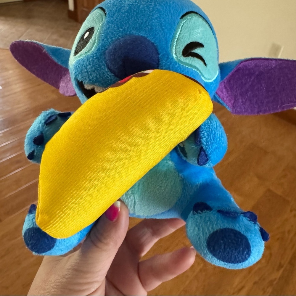 Disney Lilo & Stitch, STITCH with Taco Feed Me Series 6" Plush - Picture 2 of 3